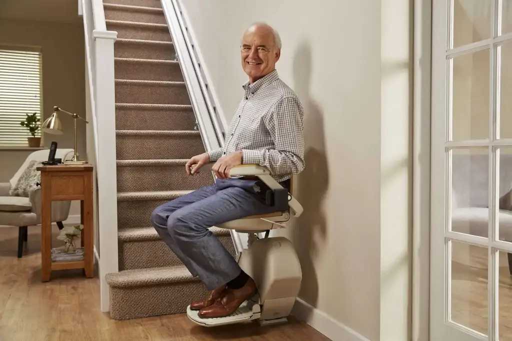 Liverpool Reconditioned Stairlifts Near me, Acorn Stairlfits, Stairlift prices, stairlift cost, stairlift